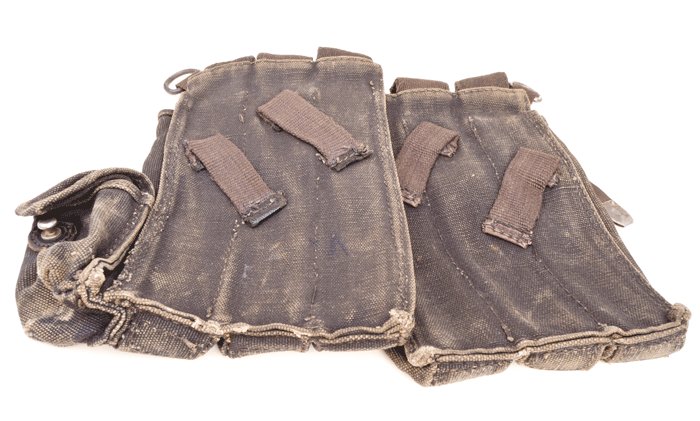 MDA20 Matched pair of blue MP40 magazine pouches with metal tipped straps — image 9