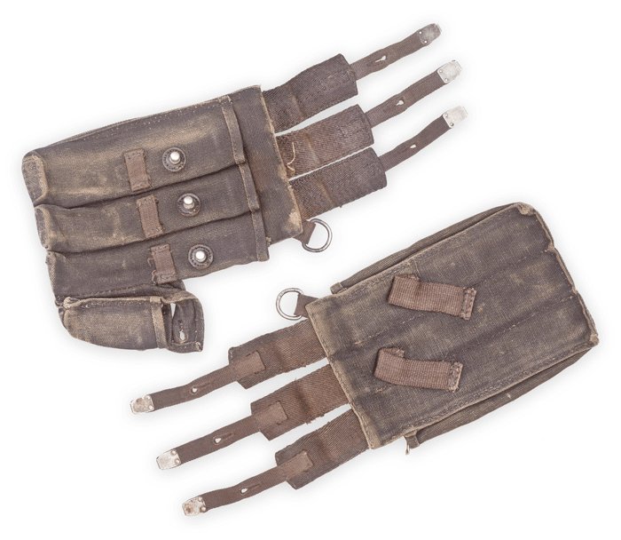 MDA20 Matched pair of blue MP40 magazine pouches with metal tipped straps — image 3