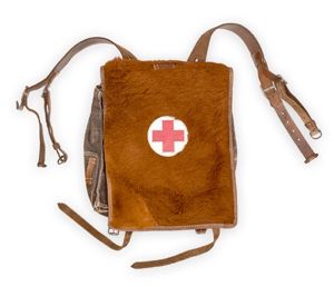 KRA2 Late war issue medical M34 Tornister