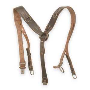 DJA8 Excellent 1940 dated Y-straps