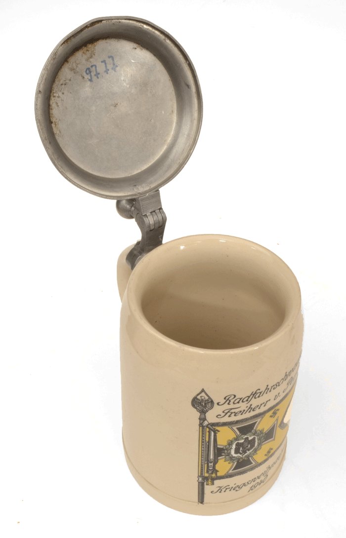 TPA4 Commemorative half liter stein with Kavallerie standarte motif — image 10