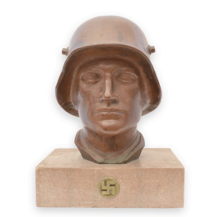 HPA1 Heroic helmeted bronze figure with marble base — image 4