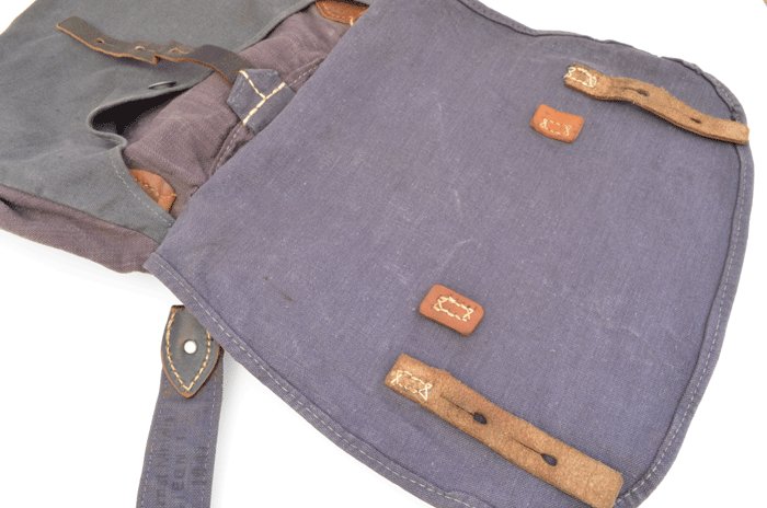 HJA6 Excellent Luftwaffe bread bag and carrying strap — image 10