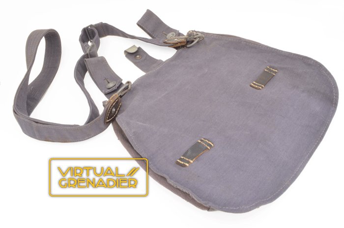 HJA6 Excellent Luftwaffe bread bag and carrying strap — image 2