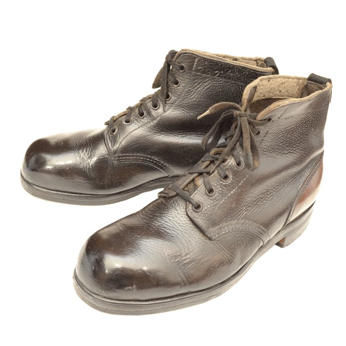 AMC1 Matched pair of M37 ankle boots — image 3