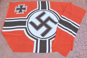 HGS110 Large Reichskriegsflagge in excellent condition