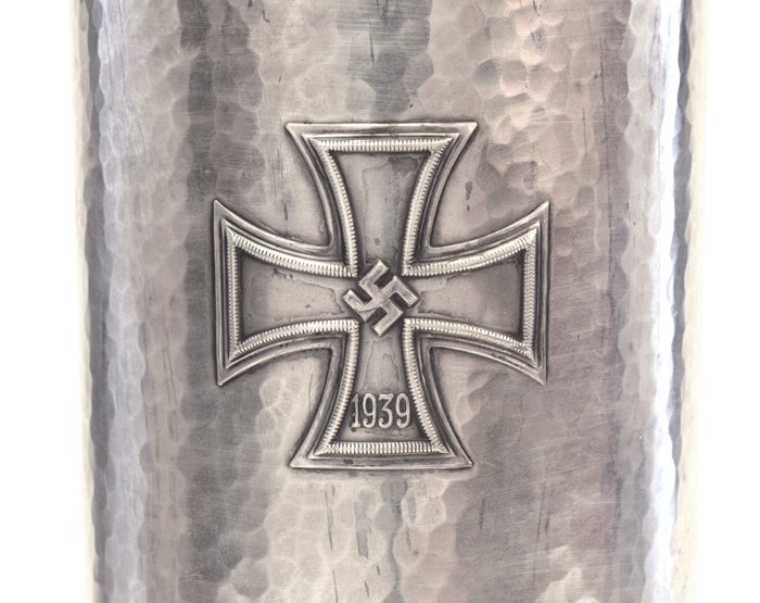 ASP1 Luftwaffe Ehrenpokal awarded to a Leutnant — image 4