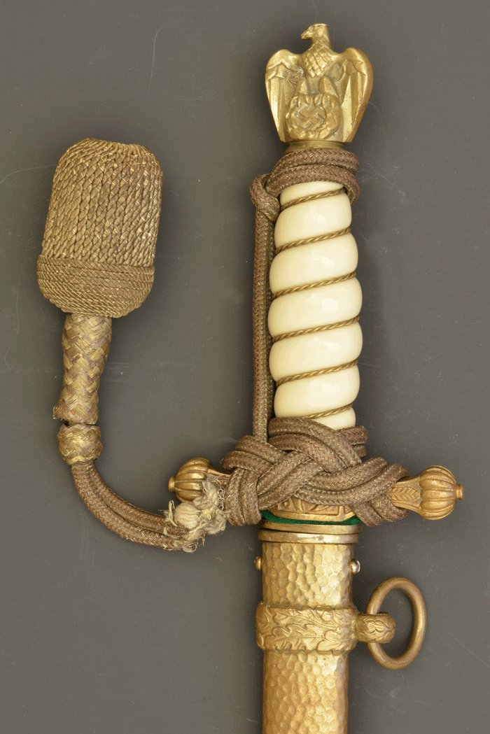 HGS2 Second model Kriegsmarine dagger with portepee — image 4