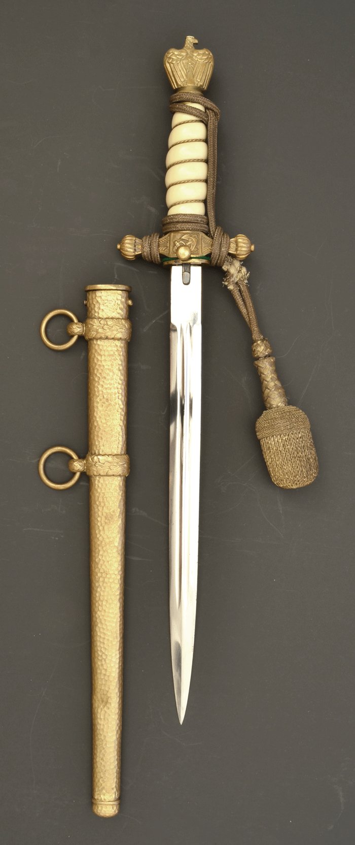HGS2 Second model Kriegsmarine dagger with portepee — image 5