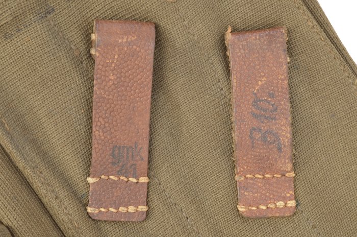 BCU5 Matching pair of MP38/40 pouches with brown leather components — image 6