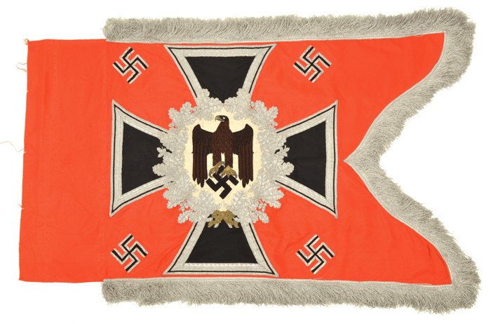 RHA3 Crisp Heer Artillerie standard with extras — image 3