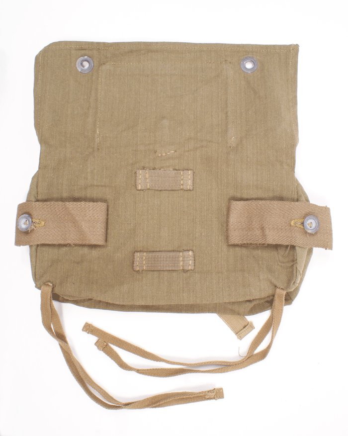 CSA2 Early Heer tropical assault pack A-frame with tropical battle bag — image 6