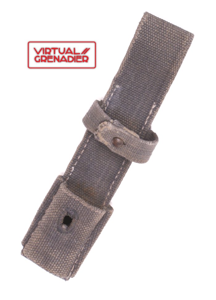 Blue Luftwaffe canvas 98k bayonet frog — image 2