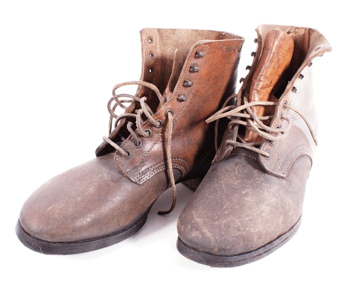 Excellent pair of M37 ankle boots — image 3