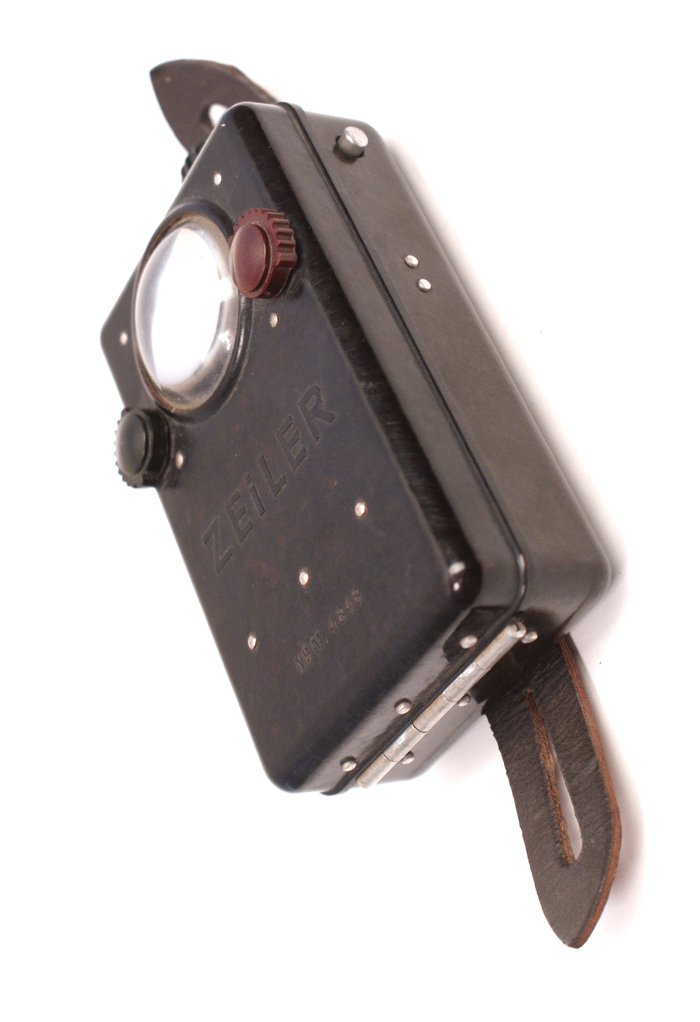 Personal field torch in bakelite — image 4