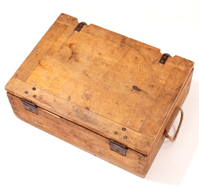 Heavy wooden metal lined box — image 3
