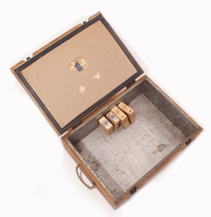 Heavy wooden metal lined box — image 4