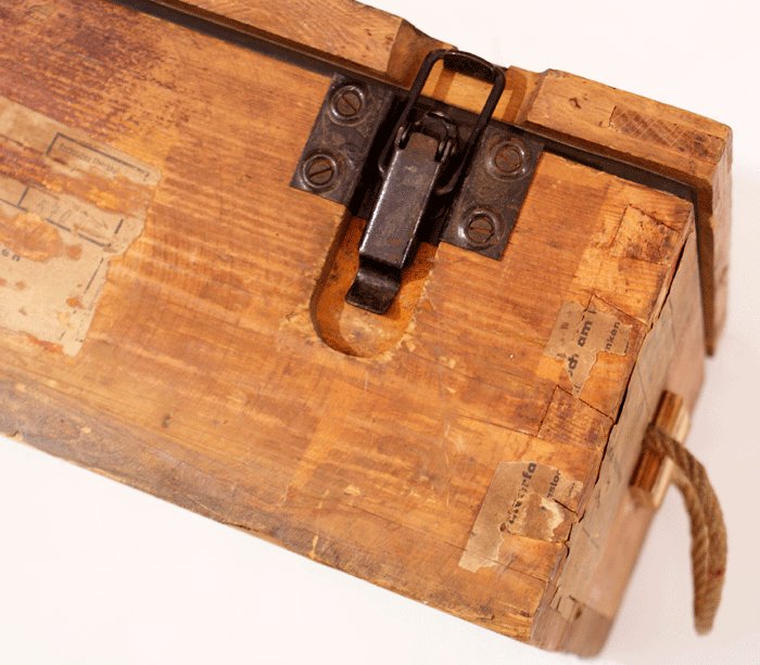 Heavy wooden metal lined box — image 8