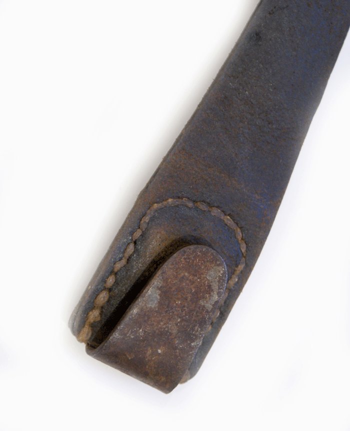 Leather Y equipment support straps — image 5