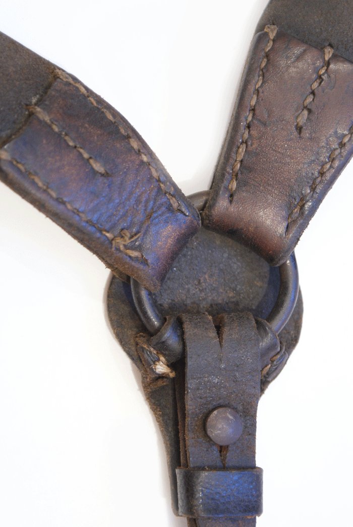 Leather Y equipment support straps — image 6