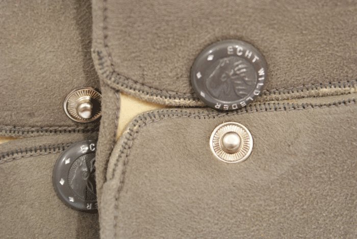 Mint pair of grey green deerskin gloves — image 6