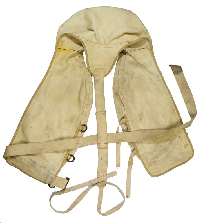 Luftwaffe fighter pilot's model 10-30 B-2 Schwimmweste — image 3