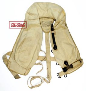 Luftwaffe fighter pilot's model 10-30 B-2 Schwimmweste