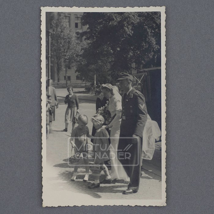 OTK17 Set of four postcards depicting wedding of Luftwaffe Felddivision Obergefreiter — image 7