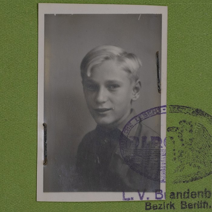 HUB35 Comprehensive Soldbuch grouping for a Heer Panzergrenadier Gefreiter from 3. Panzer-Division (Berlin Bear) — image 31