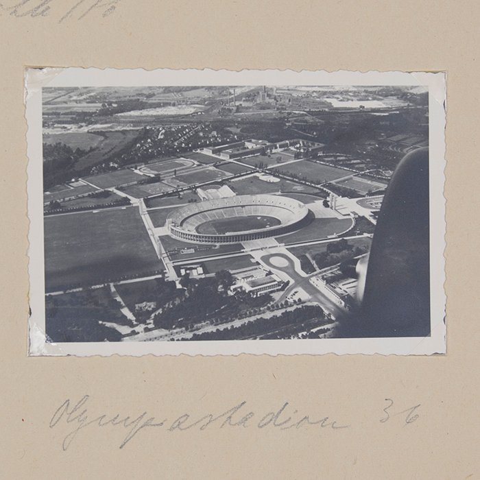 PSR2 Document grouping to include German Cross in Gold and photo album for a Luftwaffe bomber pilot — image 44