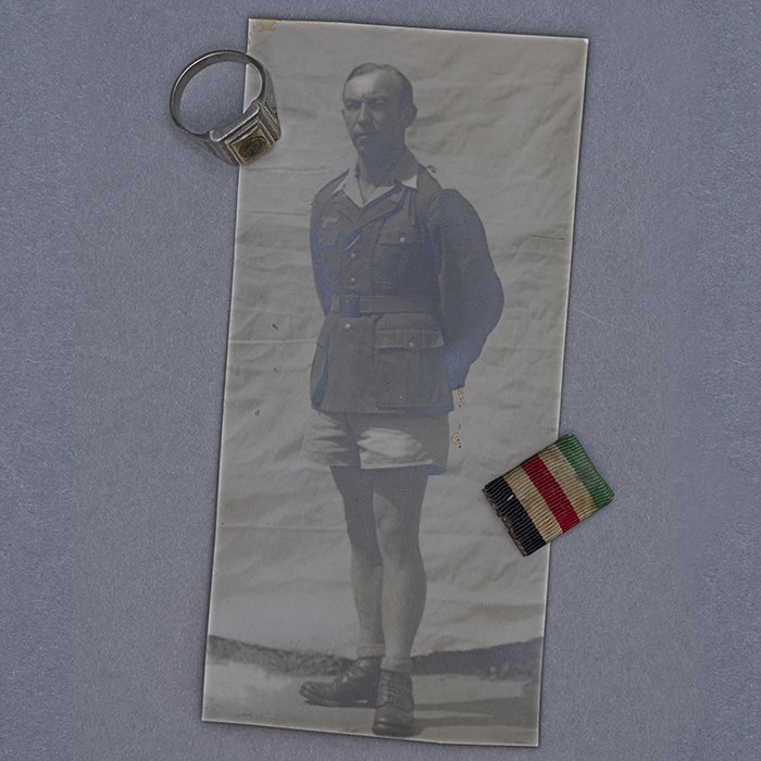 UAM14 Interesting grouping relating to a Heer DAK Transport Obergefreiter and POW — image 3