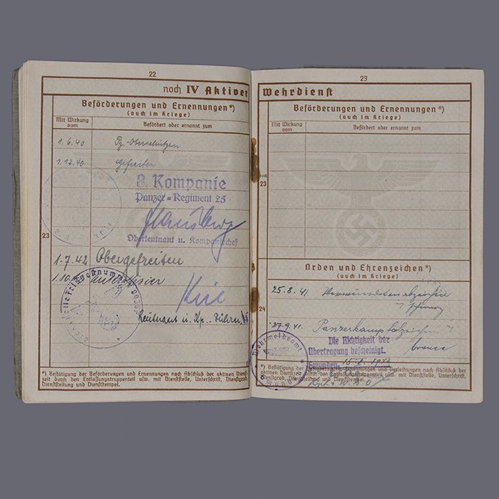 SH43 Set of Wehrpass and documents pertaining to an Unteroffizier of Heer 3./Panzer-Regiment 8 who was killed at Fuka during the El Alamein battle — image 13