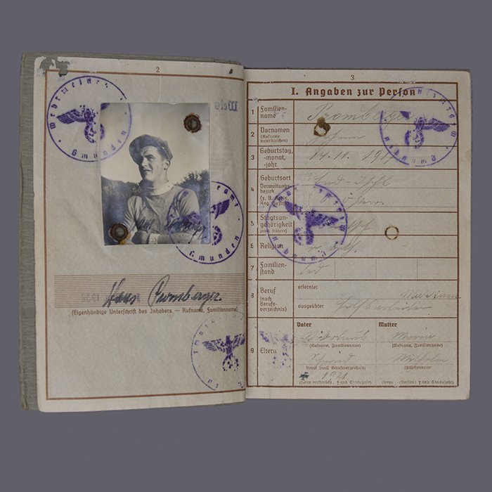SH43 Set of Wehrpass and documents pertaining to an Unteroffizier of Heer 3./Panzer-Regiment 8 who was killed at Fuka during the El Alamein battle — image 5