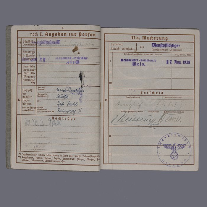 SH43 Set of Wehrpass and documents pertaining to an Unteroffizier of Heer 3./Panzer-Regiment 8 who was killed at Fuka during the El Alamein battle — image 7