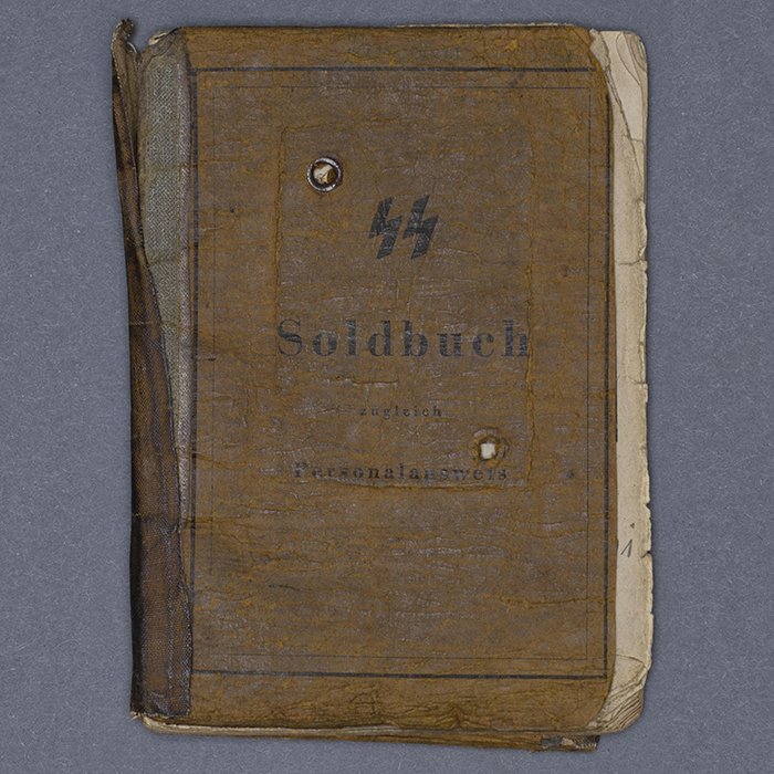 HUP76 Well used Waffen-SS LSSAH Soldbuch for a young Sanitäter — image 2