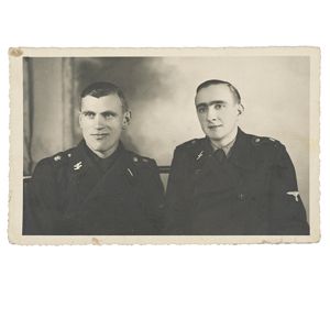 HUP8 Fine portrait postcard of two LSSAH Panzermänner