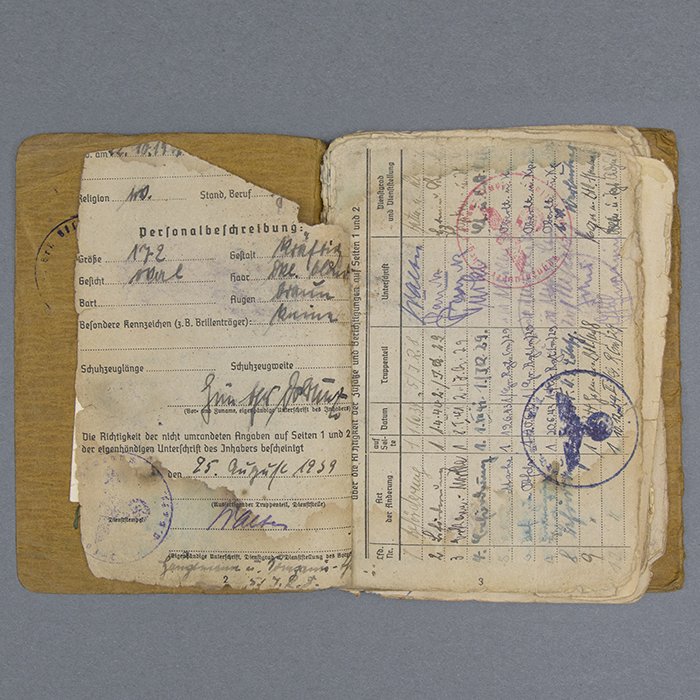 FER7 Comprehensive document grouping including DKiG, Nahkampfspange and TDB for Heer Panzergrenadier Oberleutnant who served in Poland, France, Russia (Stalingrad), Italy, France and Germany — image 40