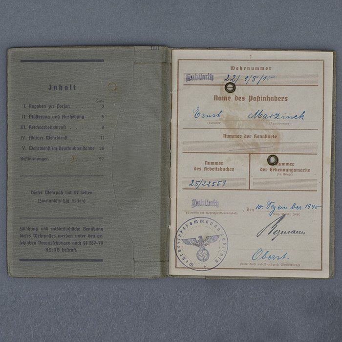 SH35 Wehrpass for a Kriegsmarine Maschinengefreiter lost on U-633 — image 3