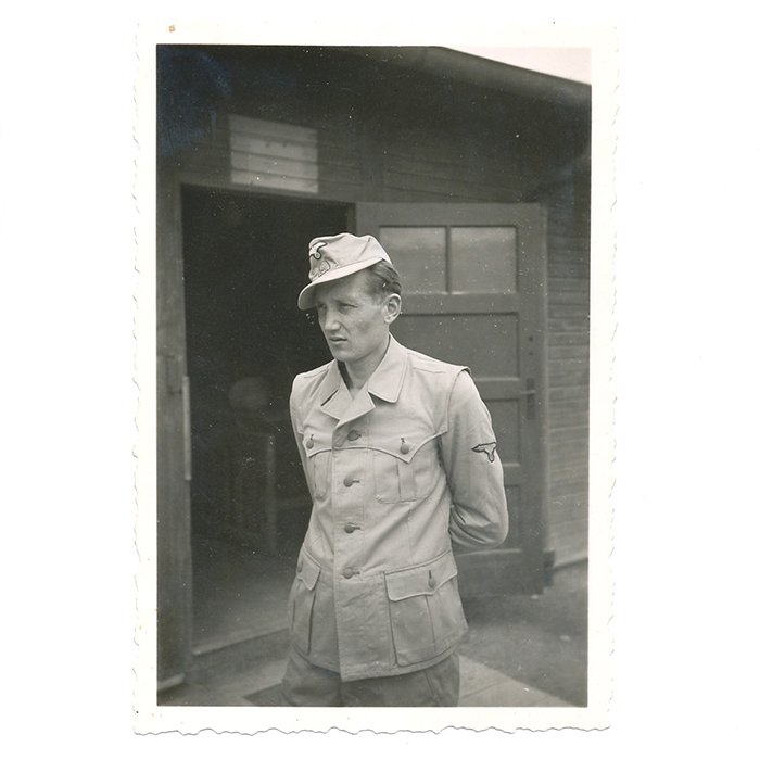 BSA60 Ultra clear private photo of an EM wearing Waffen-SS tropical service dress — image 2