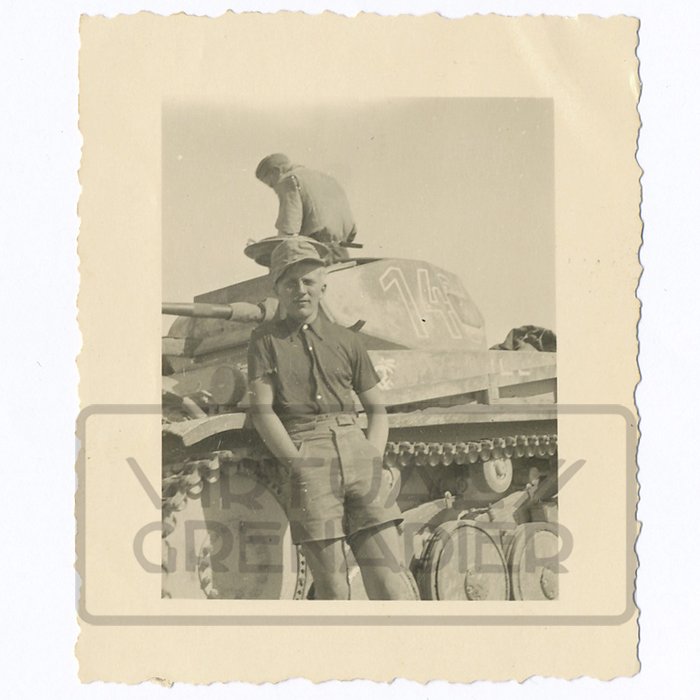 GAR20 Marvelous large set of original photos of the Heer 5. Leichte-Division/21. Panzer-Division in North Africa — image 10