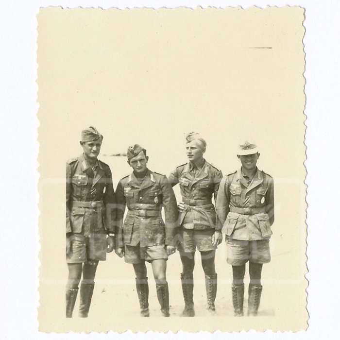 GAR20 Marvelous large set of original photos of the Heer 5. Leichte-Division/21. Panzer-Division in North Africa — image 9