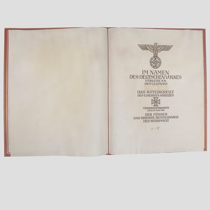 PTA14 Incredible grouping pertaining to Heer Ritterkreuzträger Hauptmann Hans Loth, captured at Stalingrad, to include formal Hitler signed Knights Cross document — image 7