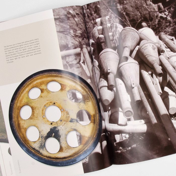 REG2 Fantastic book, Tarnfarben, Volume 1 - about camouflage painted relics of the German military forces in WWII by Oliver Lock — image 10