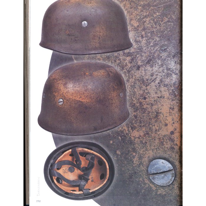 REG2 Fantastic book, Tarnfarben, Volume 1 - about camouflage painted relics of the German military forces in WWII by Oliver Lock — image 13