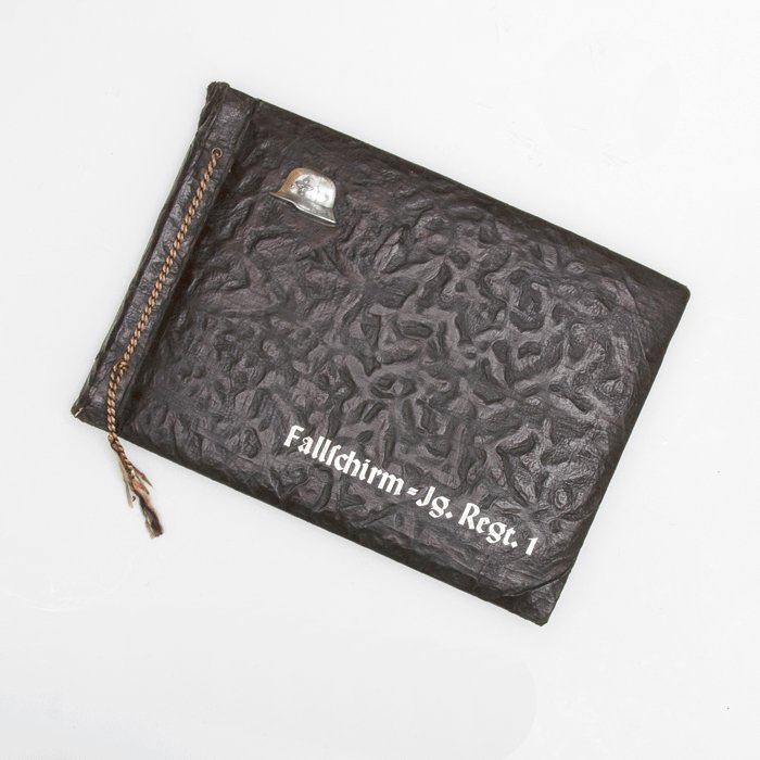 CHA6 Sensational photo album from a member of Fallschirmjäger Regiment 1 — image 2