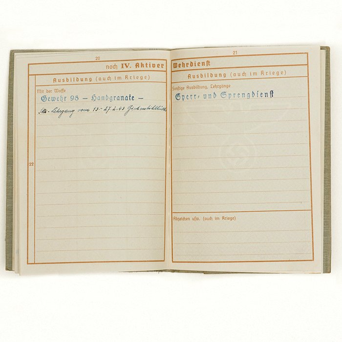 SJA75 Wehrpass for a young Heer Panzerpionier killed during Operation Zitadelle — image 9