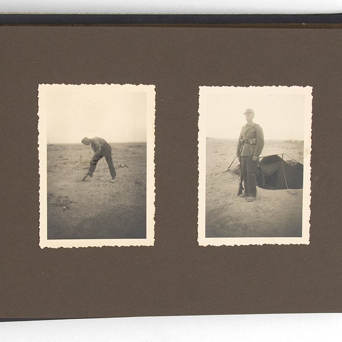 JDC5 Set of theatre made finger ring, photo album and maps pertaining to a Heer member of the DAK — image 33