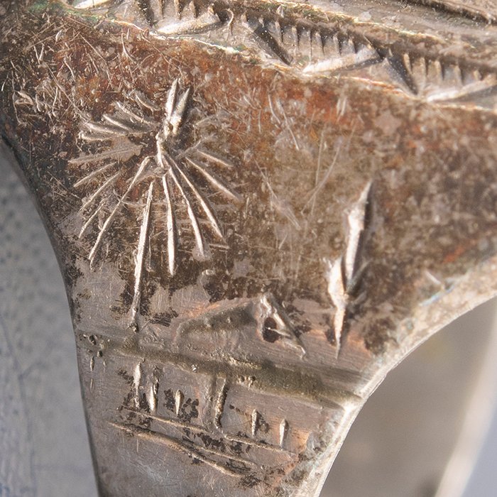 JDC5 Set of theatre made finger ring, photo album and maps pertaining to a Heer member of the DAK — image 7