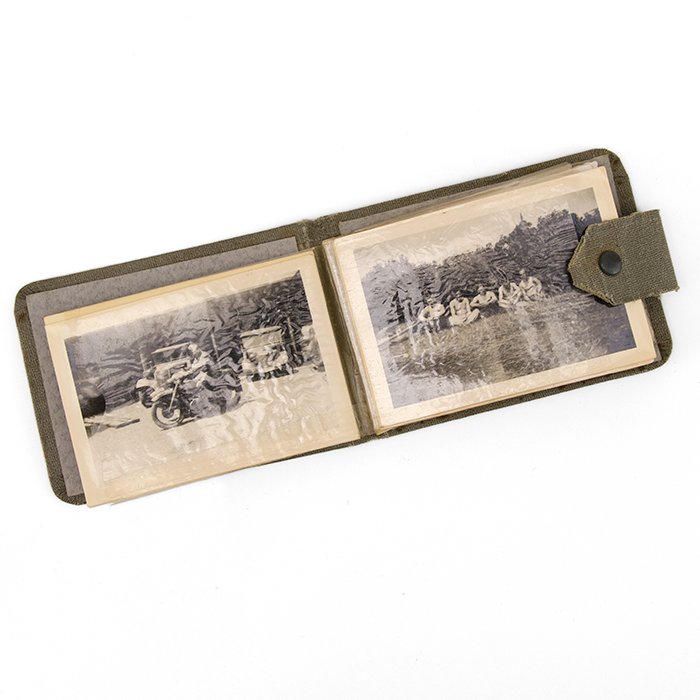 AHJ81 Mini Luftwaffe Fallschirmjäger pocket photo album — image 3