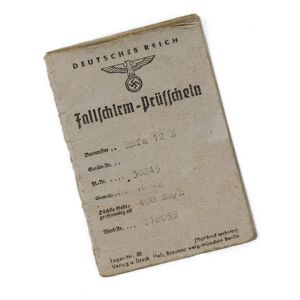 AHJ84 Filled out Luftwaffe Fallschirm-Prüfschein